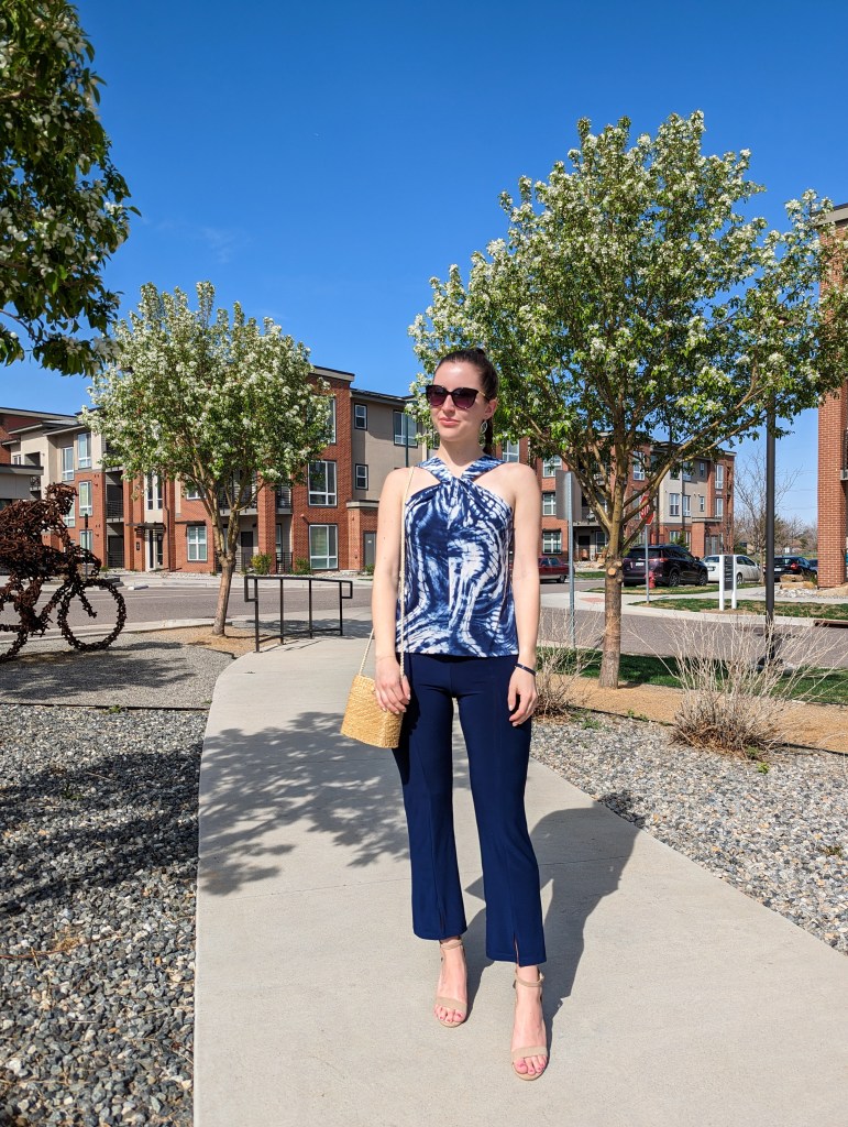 \"comfortable-workwear-post-grad-blogger-month-in-review\"